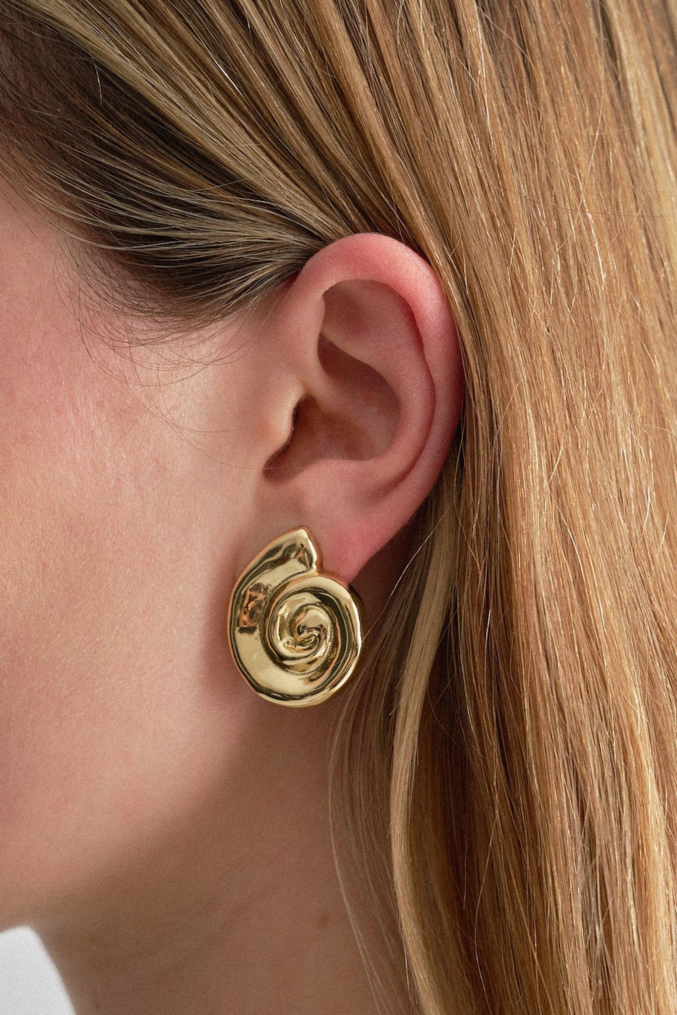 Brie Leon Spiral Earrings Gold