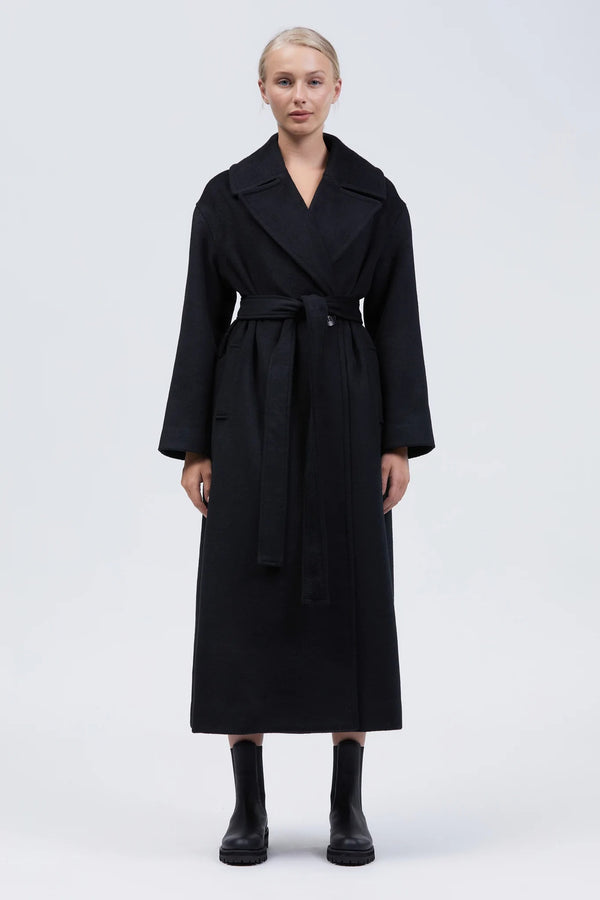 Delsjon Coat Black